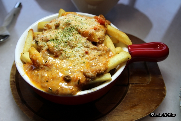 Freaks Café & Bistro 癮客餐酒館 / 誠品信義店/美食酒吧(捷運市政府站)