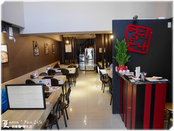 【台中 西屯】首爾必吃美食，不用出國，就能吃到原汁原味韓式年糕鍋。三清洞摩西年糕鍋（逢甲商圈旁）