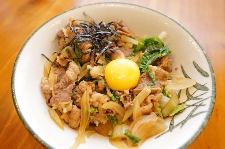 [食記] 新竹 雙饗丼。料好實在、口味創新的日式丼飯便當(近清大後門)