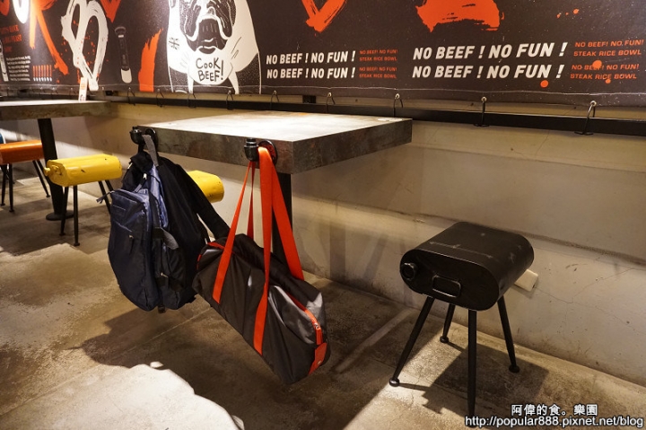 【市府站】王品集團全新品牌，使用美國Choice牛排以"舒肥法"讓牛排極軟嫩，外加水波蛋及蔬菜，一份牛排飯吃到撐！