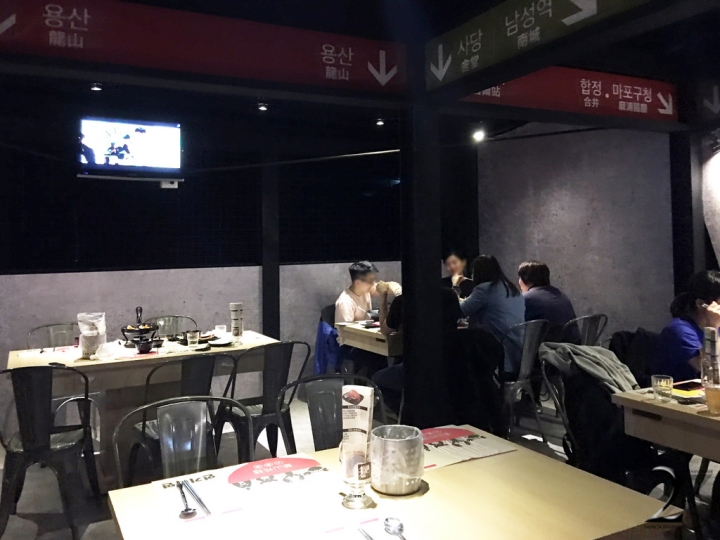 台中中科韓國名氣釜山拉麵肋排拉麵大推