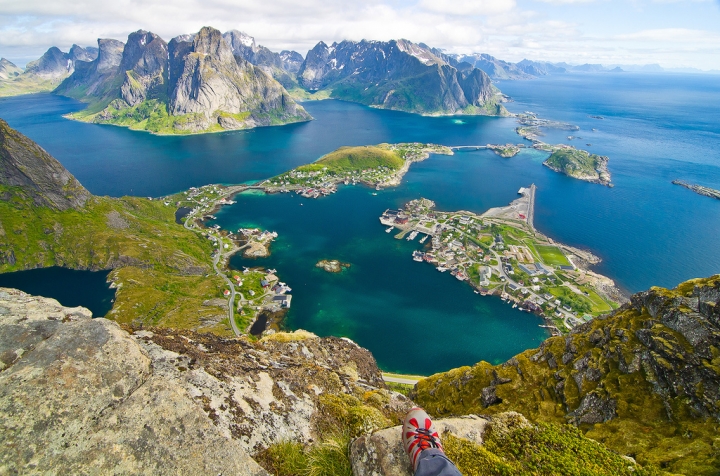 [ 北歐。挪威景點 ] 羅浮敦群島 。雷納鎮 Lofoten Reinebringen ☆羅浮敦群島最美的登山步道☆