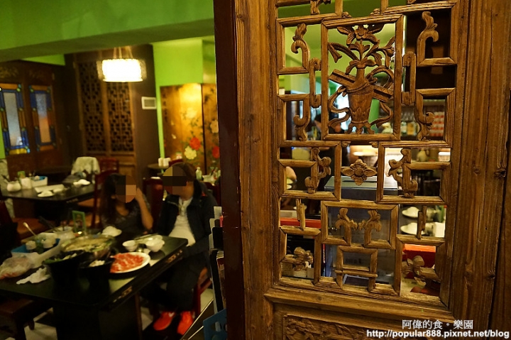 【南京復興】私宅打邊爐-港式火鍋始組,麻辣香濃溫潤、白鍋加咖哩後變身另一種風味。隱身老公寓,美味十年不墜!