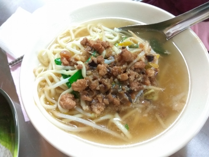 [鵝肉店/乾麵/米血]彰化市歐家鵝肉店晚餐食記~~平價,茶鵝好吃喔!