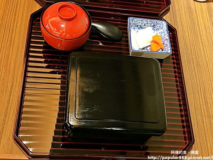 【國父紀念館站】是日本九州百年鰻魚飯名店海外首間分店。滿懷期望而來,但吃完後的感覺卻是這樣...