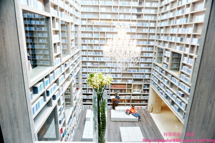 【北投溫泉】〈大地酒店〉推出"花漾套餐"迎春，結合花與美的意象，每道料理都像藝術品。五月底前限定，來趟美食溫泉之旅吧！