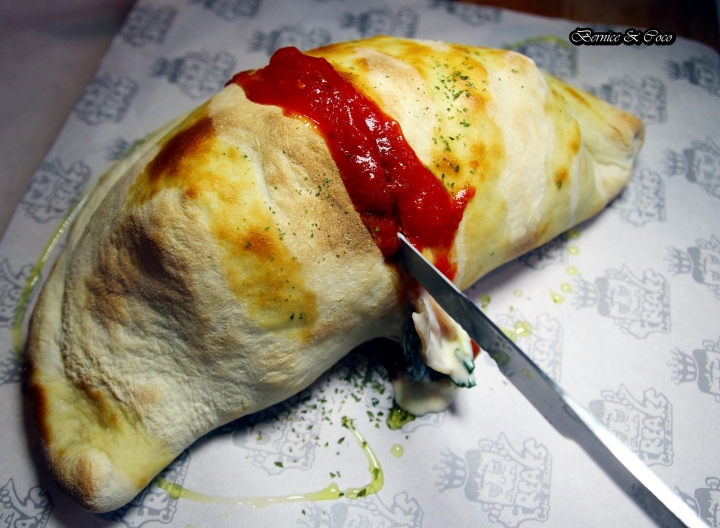 Freaks Café & Bistro 癮客餐酒館 / 誠品信義店/美食酒吧(捷運市政府站)