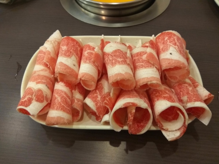 [吃到飽火鍋/麻辣鍋]~億~起司火鍋食記~ 海鮮蠻多的~~平價不貴~~