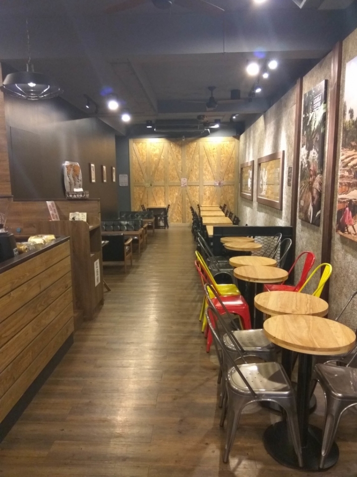 [咖啡/早餐/熱壓吐司/三明治]苗栗頭份和平店路易莎咖啡Louisa coffee早餐食記