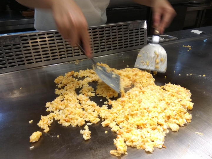 [活海鮮鐵板燒]台中大江戶町食記~日式料理風~漁市場重現~龍蝦界勞斯萊斯~玫瑰/黃金龍蝦~上等青口鰻~老饕牛肉~CP值高!