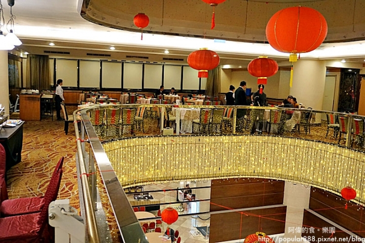【新北市深坑】〈台北深坑假日飯店Holiday Inn〉二樓"悅"茶餐廳升級改版，一道道粵菜、港點盡現老師傅功夫與火候，更加美味，但依然平價！