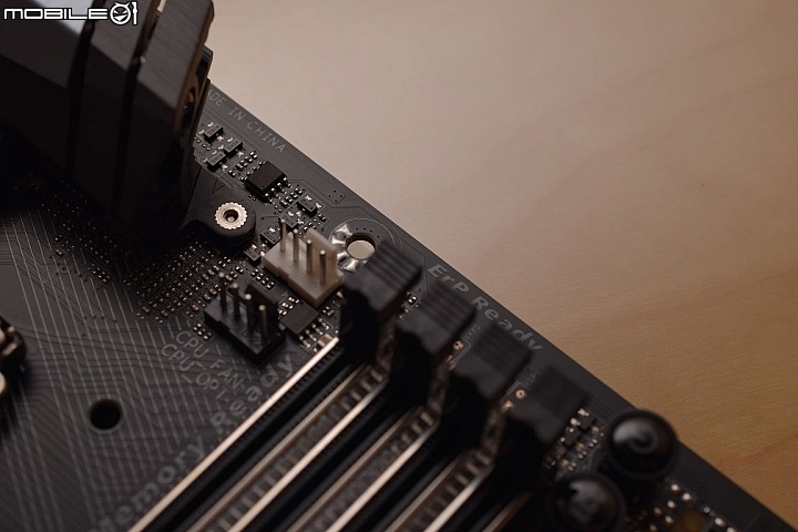 [開箱] 技嘉 AORUS 電競 Z270X-GAMING 7 & Optane測試