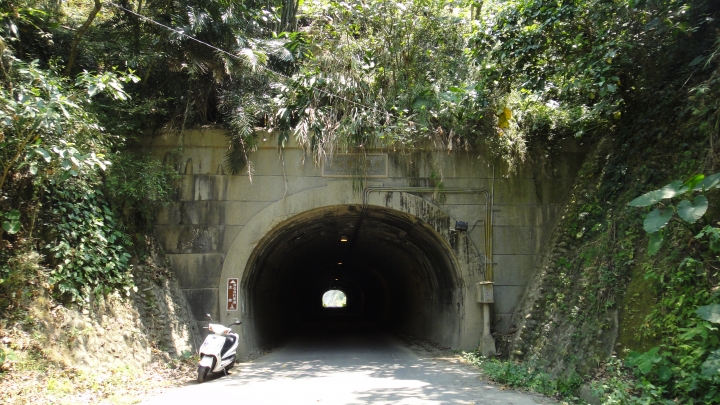 「神鵝瞎旅」之 鄉道投6線，草屯自行車道-九九峰支線+石灼支線（上）
