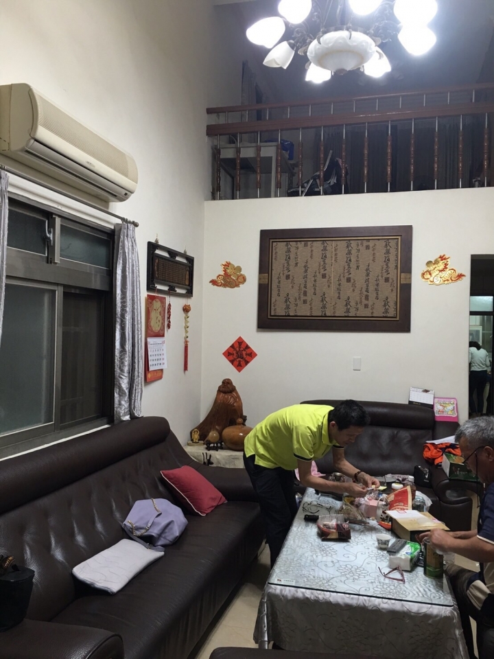 樓中樓二樓要隔房間有必要填起來嗎?