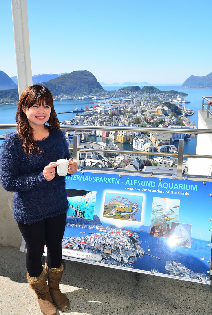 [ 北歐。挪威景點 ] 奧勒松 [Alesund] 挪威峽灣周邊景點～挪威最美城市 ~ 在Aksla景觀台欣賞無敵海景