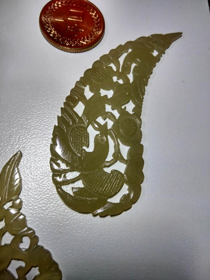 請教該玉雕件用途?