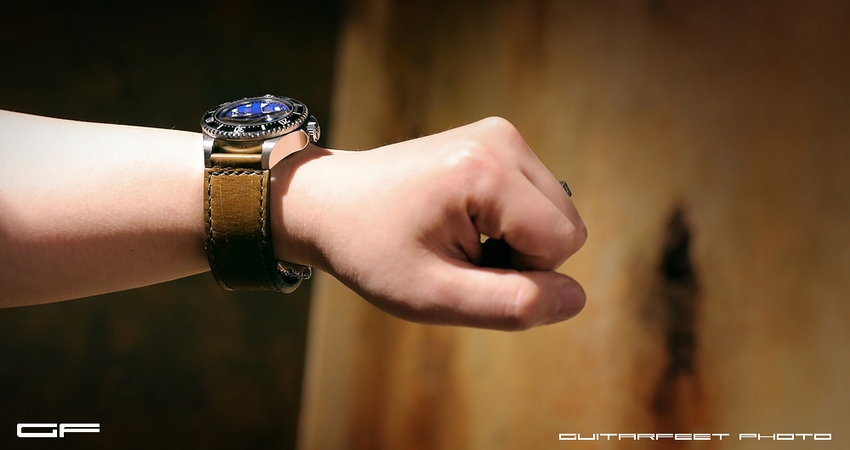 當Rolex 116660 DeepSea 遇上手工訂製皮錶帶 = ?