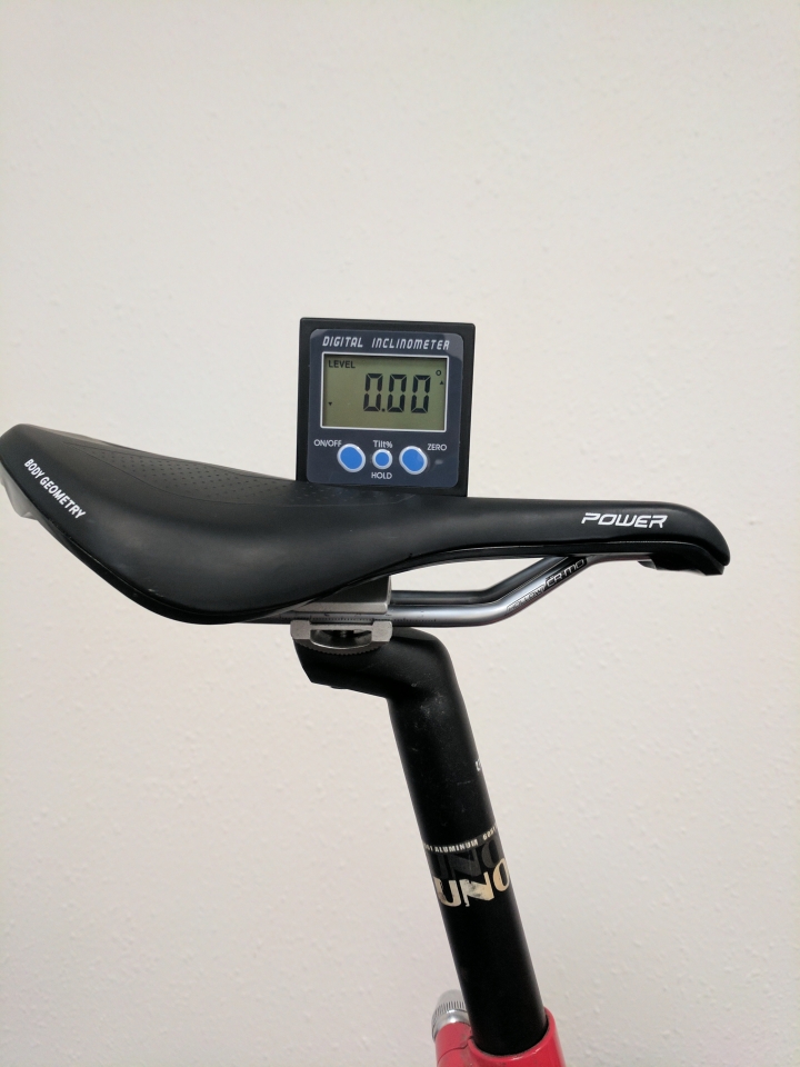 老男孩的大玩具 - Fitting Bike