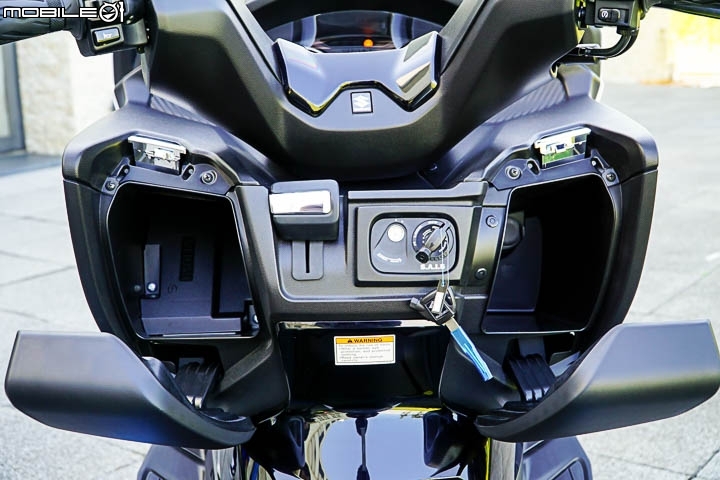 400級距日製新血 2017 SUZUKI Burgman 400 ABS 簡單賞車介紹