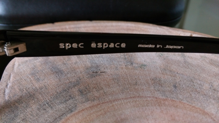 [開箱]Spec espace ES-7031+依視路A4濾藍光鏡片分享