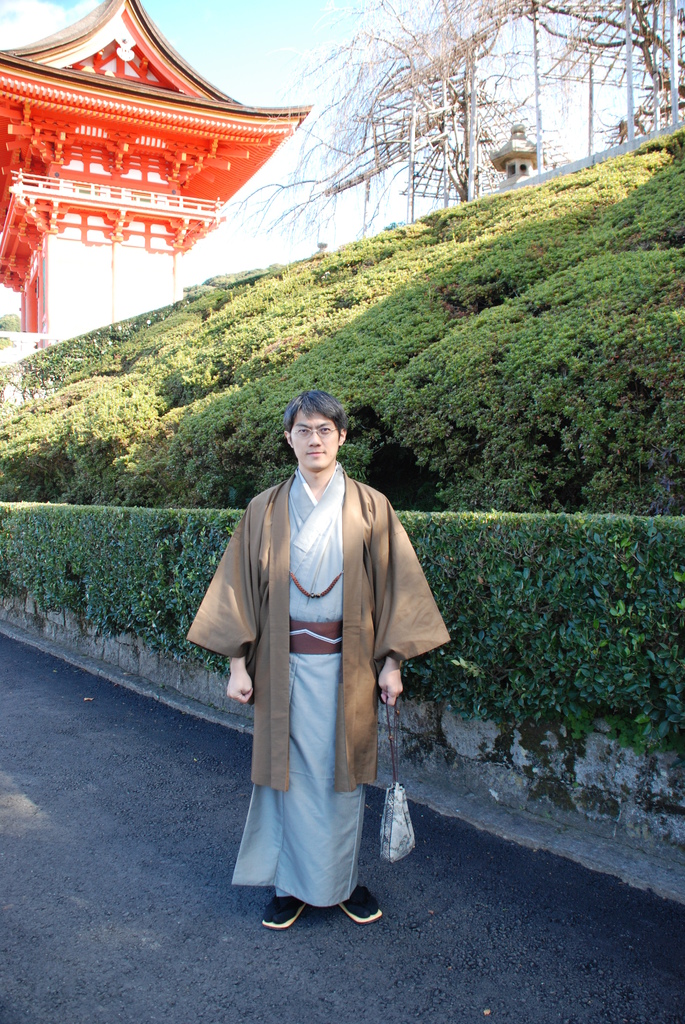 <日本>2011自私之日本行~清水寺岡本和服體驗、八坂神社、花見小路