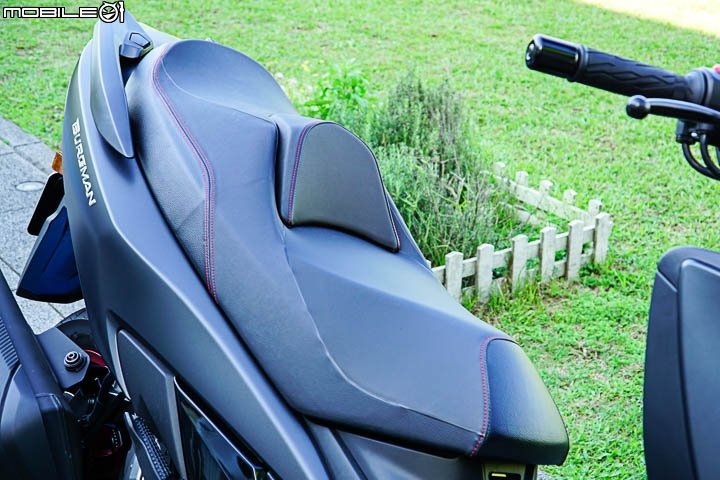 400級距日製新血 2017 SUZUKI Burgman 400 ABS 簡單賞車介紹