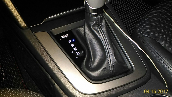 Super Elantra 1.6 汽油版功能外觀差異