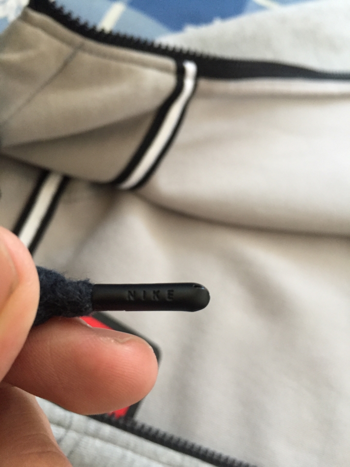 懇請各位大大幫驗Jordan與Nike tech fleece aw77灰棉外套