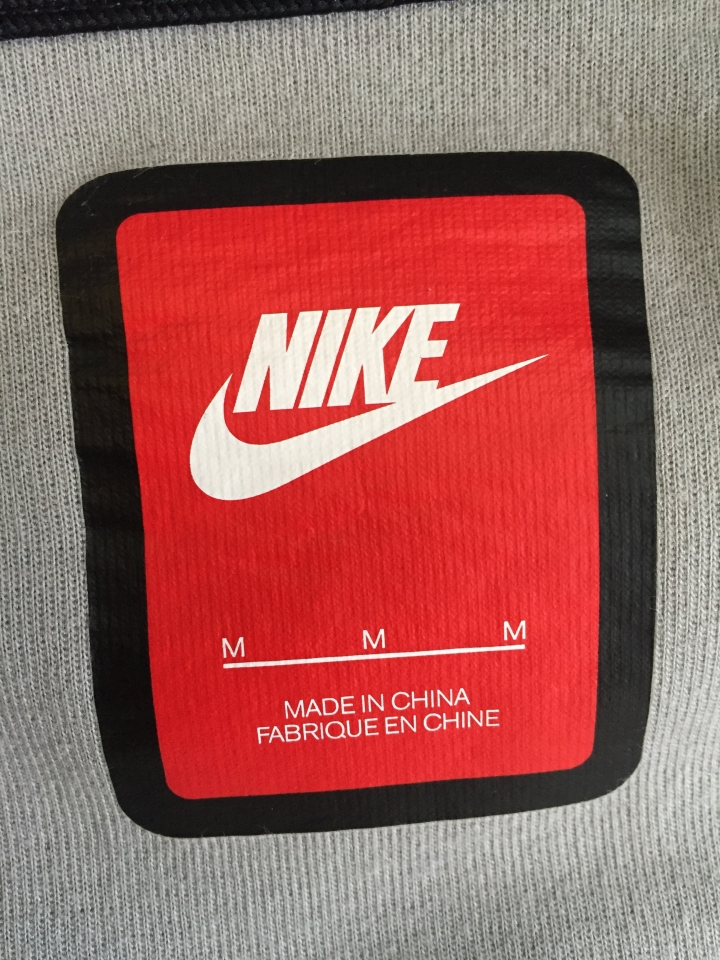 懇請各位大大幫驗Jordan與Nike tech fleece aw77灰棉外套
