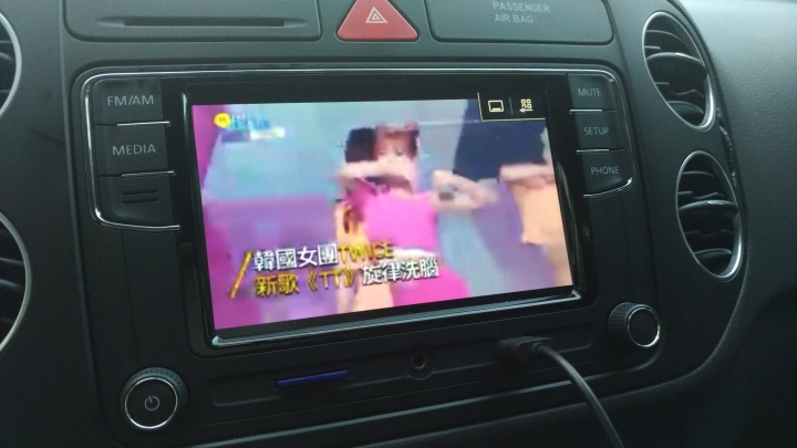 （更新韌體，全面支援Android Auto及carplay)VW(大眾) RCD330 6.5吋觸控車機高性價比的使用心得