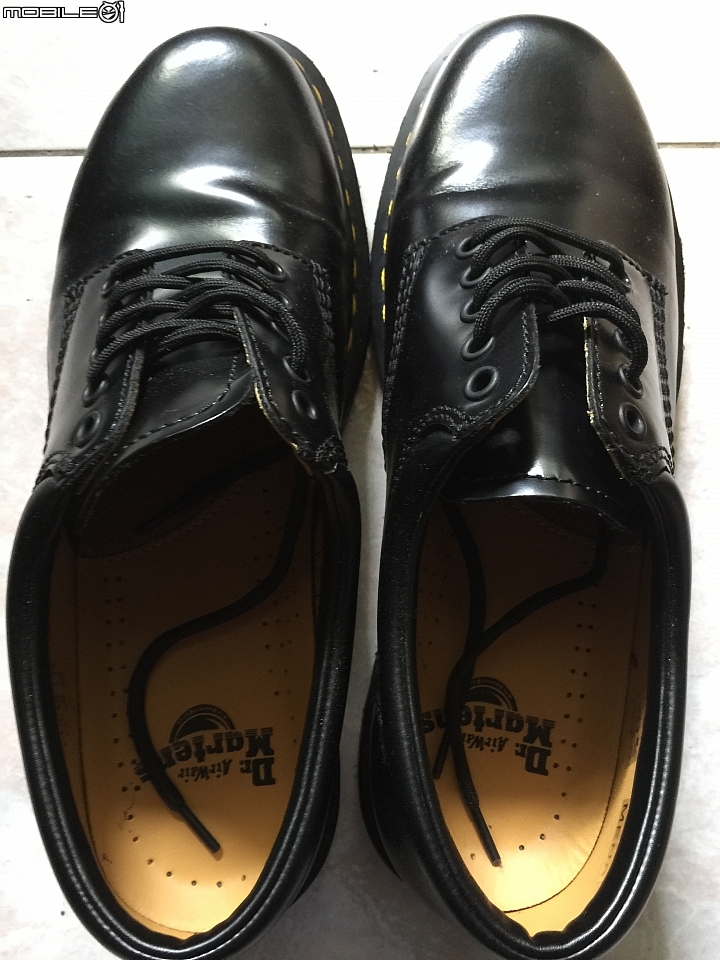 Dr martens 真假