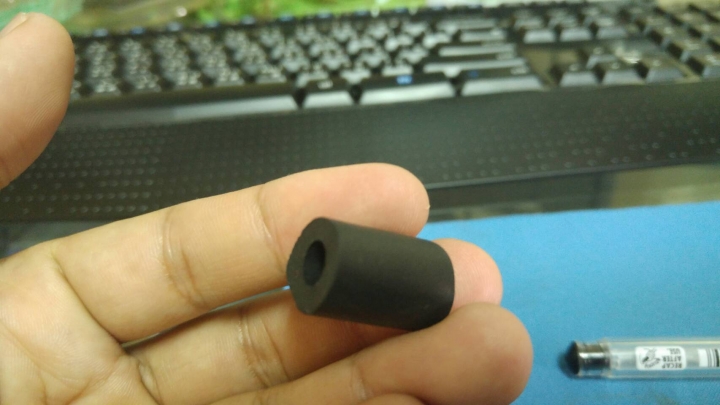 請問高雄哪裡有賣(真空橡皮管)內徑7mm.外徑14mm(有附圖)