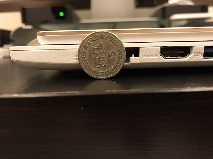 [開箱分享] 40 週年版 ACER Aspire V3-372-714K