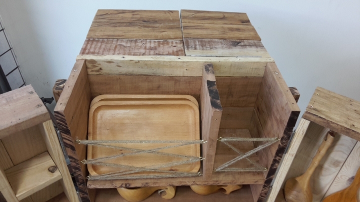窮人版假掰廚房餐具收納箱DIY