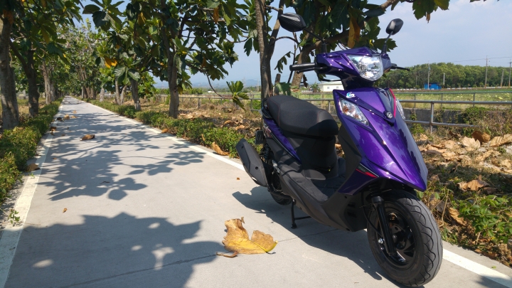 Z1 ATTILA 125 紫色開箱