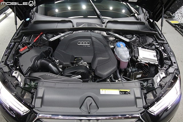 Audi A4 Avant 旅行車 30 TFSI 開箱分享