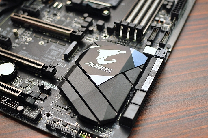 Ryzen5 1400+AORUS AX370 GAMING K7，更新BIOS後效能更強悍