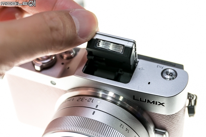 【採訪】Panasonic GH5 旗艦 M4/3 正式登台！同場加映8-18mm與12-60mm以及女朋友GF9！