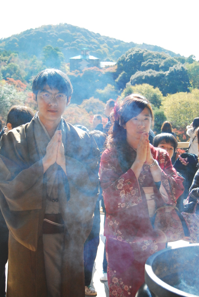 <日本>2011自私之日本行~清水寺岡本和服體驗、八坂神社、花見小路