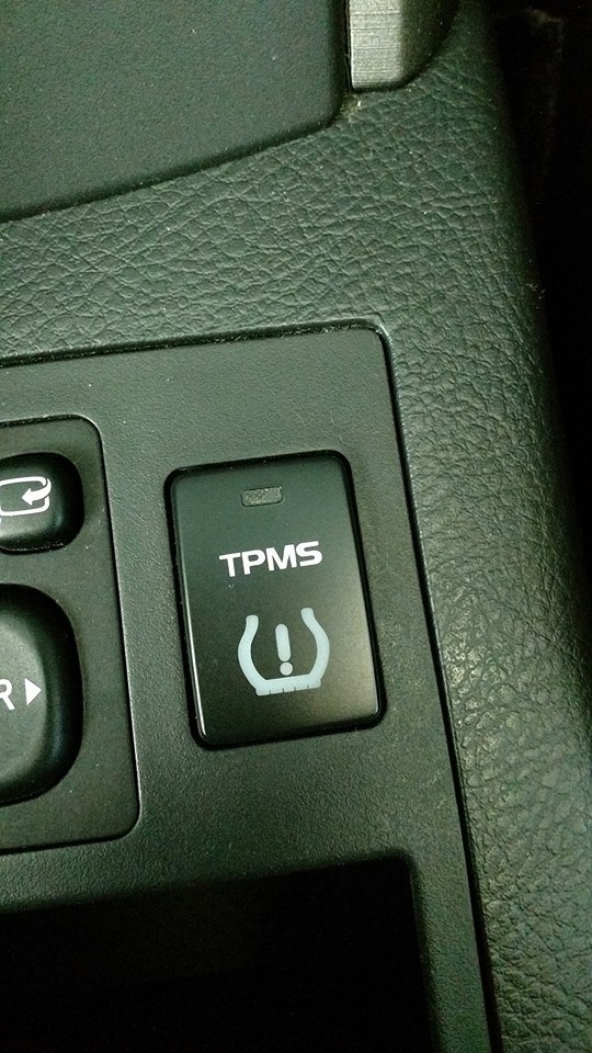 11年式 RAV4 按鍵求解