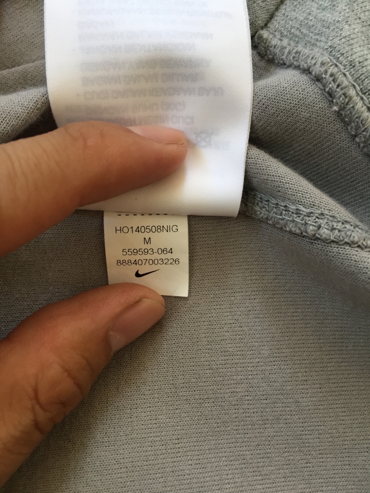 懇請各位大大幫驗Jordan與Nike tech fleece aw77灰棉外套