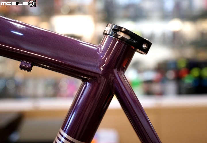 Lynskey Helix pro 鈦合金車架，烤漆板！