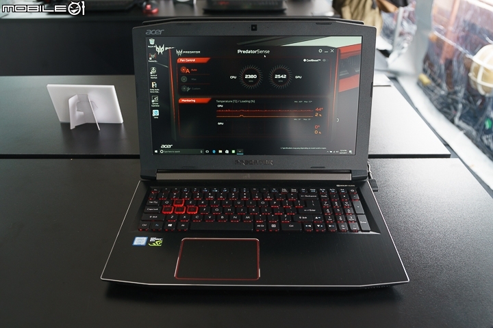 拓展電競市場 Acer Predator Triton 700 輕薄電競厚度僅 1.89cm