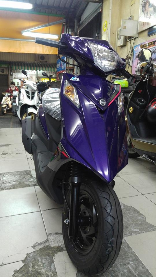 Z1 ATTILA 125 紫色開箱