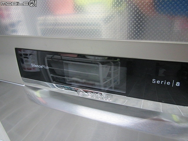 Boach Serie8 的 SMS88MI01X洗碗機