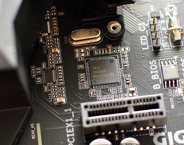 Ryzen5 1400+AORUS AX370 GAMING K7，更新BIOS後效能更強悍