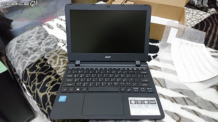 [簡易開箱]ES1-132-C3M5