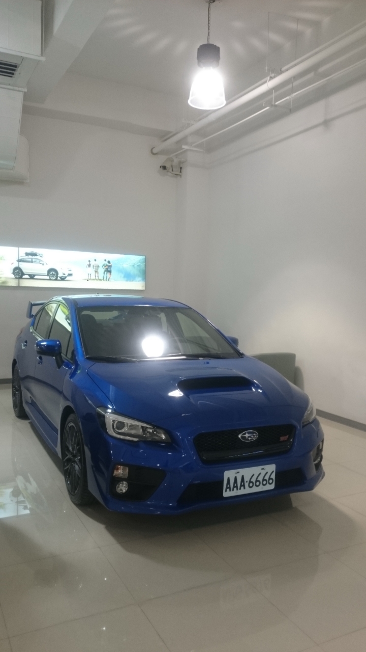 鎗林彈雨也要開箱 - MY17 WRX STi