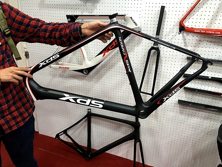 xds  X-B67 喜德盛碳纖維車架 & 自組公路車感想