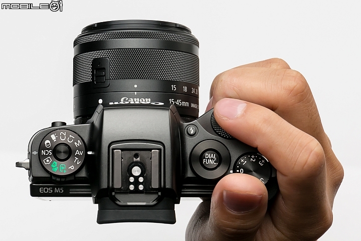 復古輕巧 DAF技術加持！Canon EOS M6 評測報告